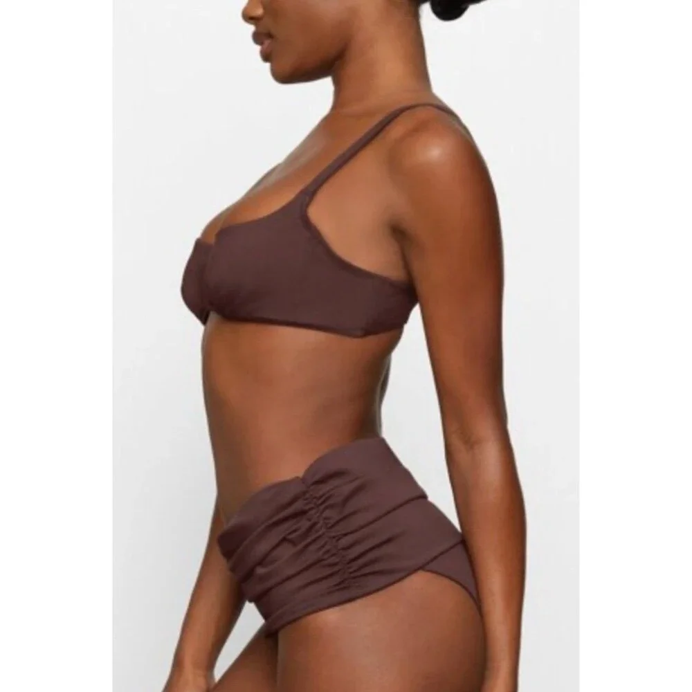 Sculpting High Waist Swim Bottom Cocoa